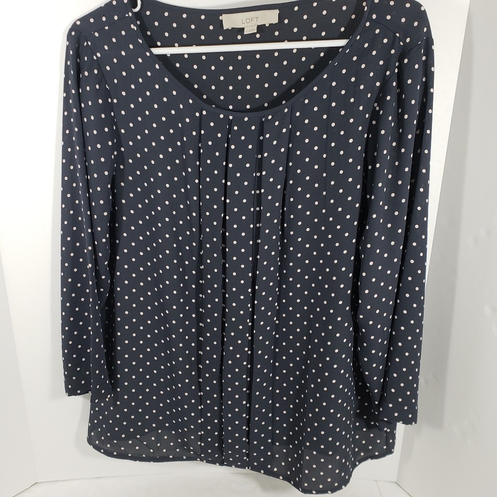 LOFT Gray/Soft Pink Polka Dot Pleated Blouse Large